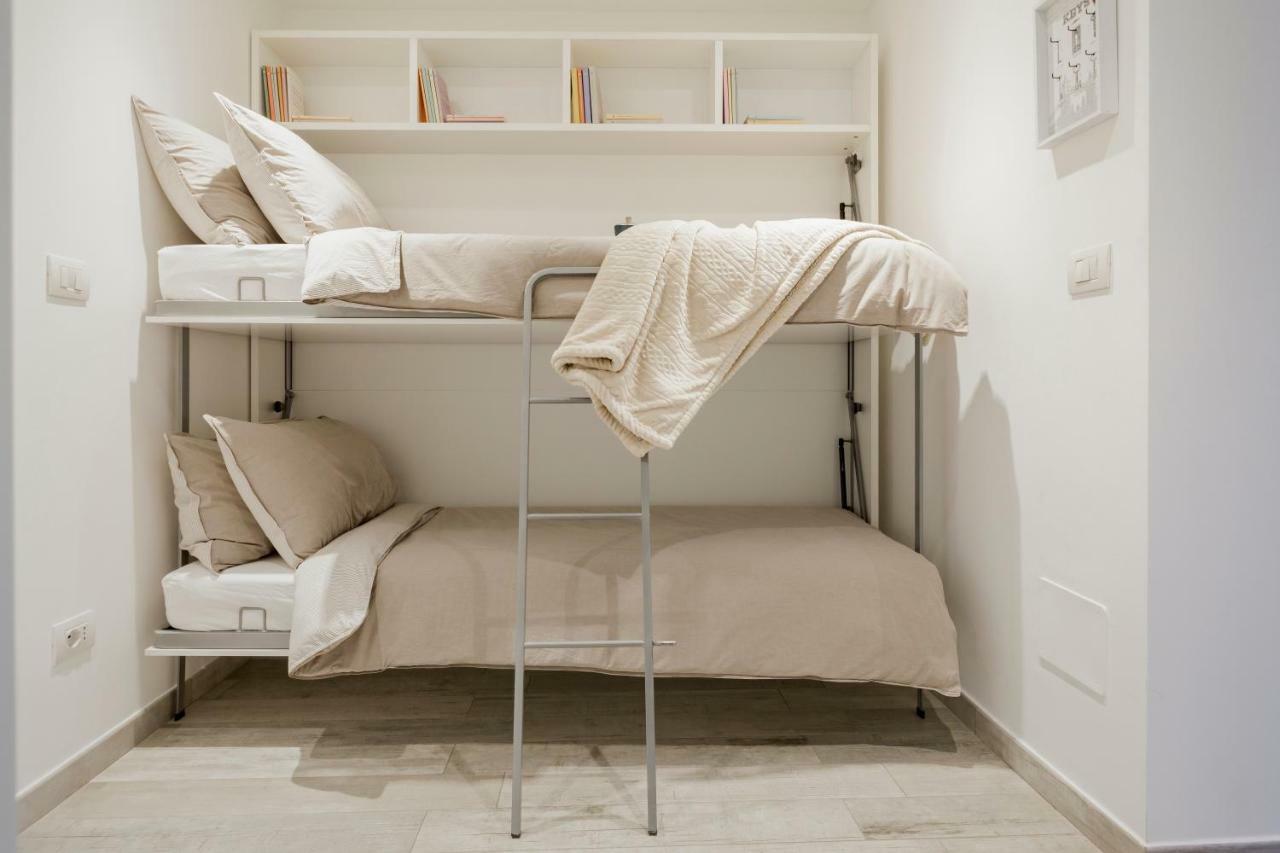Charming Apartment On The Darsena Navigli - Pulizia Eccezionale Mailand Exterior foto