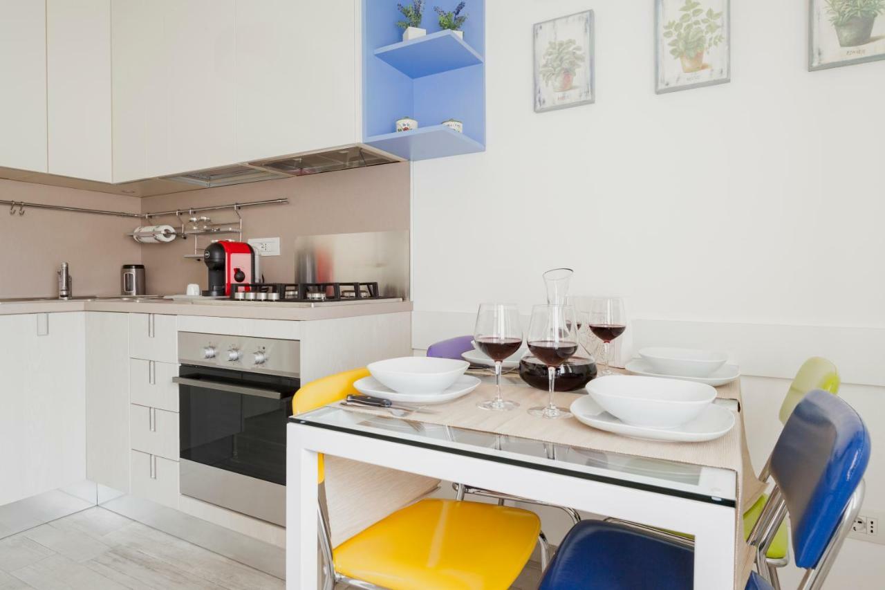 Charming Apartment On The Darsena Navigli - Pulizia Eccezionale Mailand Exterior foto